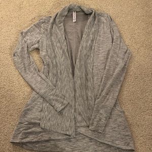 Athleta pranayama wrap